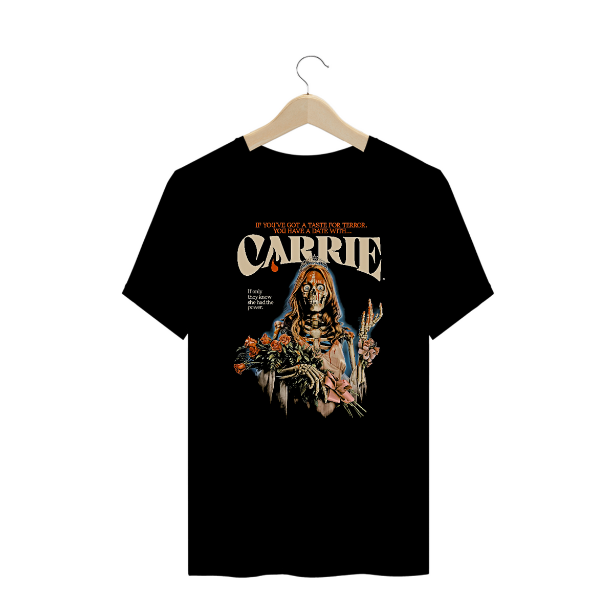 Nome do produto: Camiseta Plus Size Carrie a Estranha Filme Terror Estampa Exclusiva