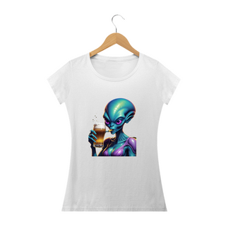 Nome do produtoCamiseta Alien Mulher  Bebendo Cerveja Space182