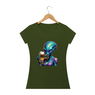 Nome do produtoCamiseta Alien Mulher  Bebendo Cerveja Space182