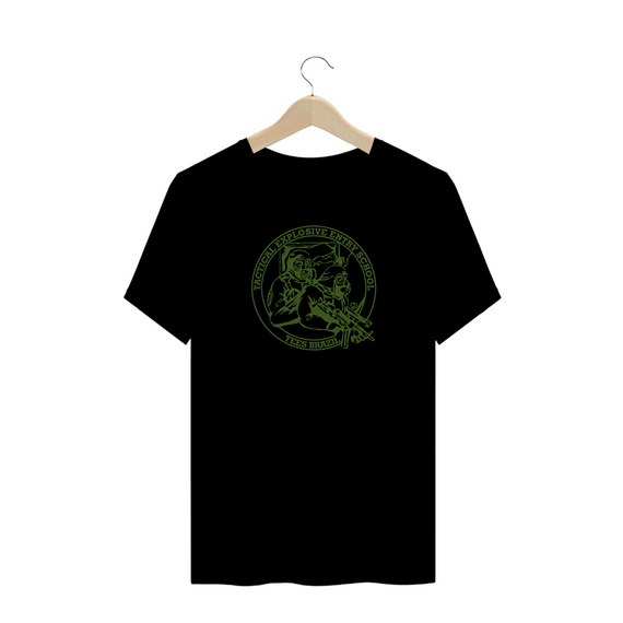 Camiseta TEES logo frontal PLUS SIZE (verde oliva)