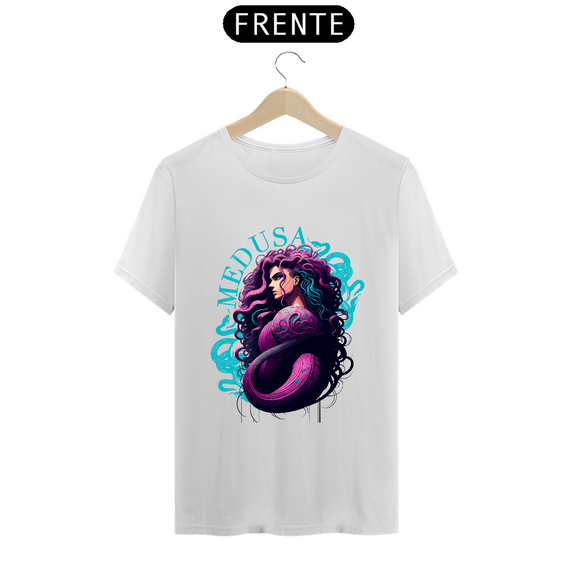 Camiseta - Serpentine Elegance The Determined and Enchanting Gaze of Medusa