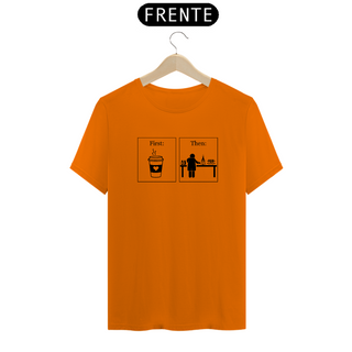 Nome do produtoFirst coffee - T-shirt