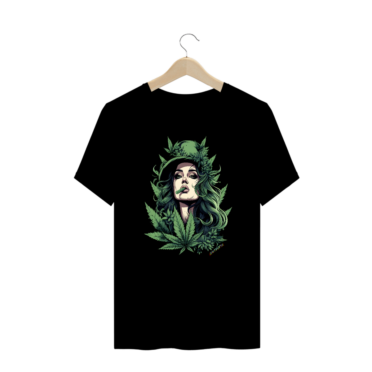 Nome do produto: T-Shirt Quality Plus - Senhorita Weed