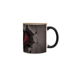 Nome do produtoCaneca Mágica Attack On Titan