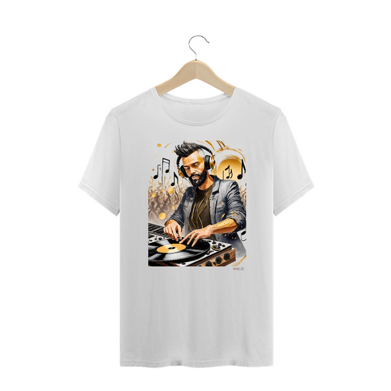 Camiseta Plus Size Solta o som DJ