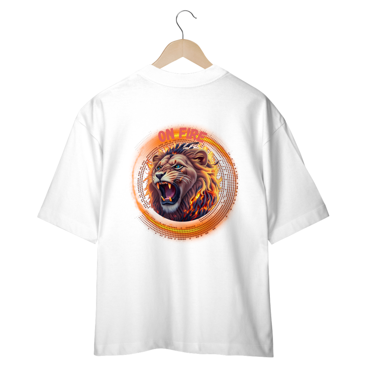 Nome do produto: CAMISETA OVERSIZED COSTAS, LION ON FIRE