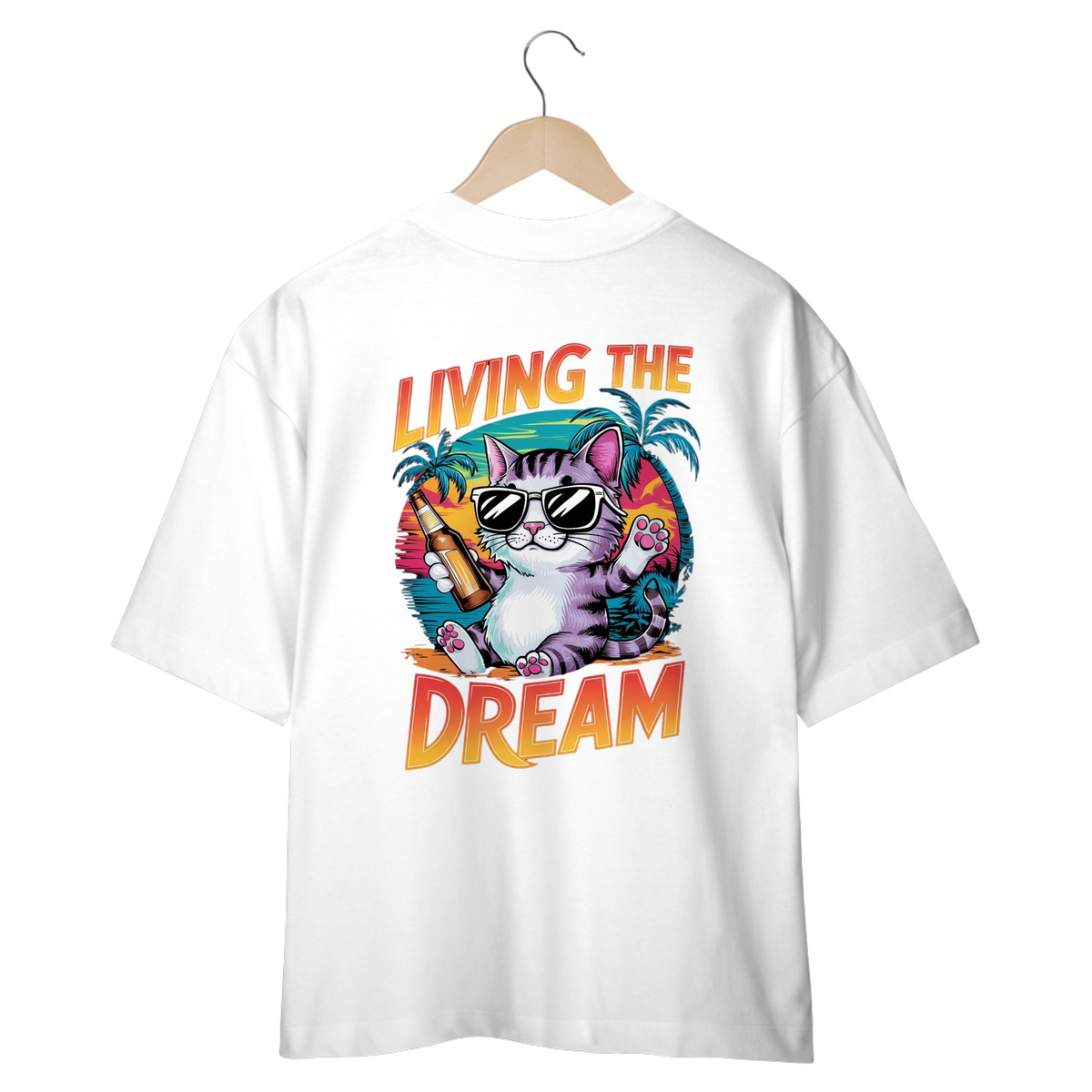 Nome do produto: CAMISETA OVERSIZED COSTAS CAT, LIVING THE DREAM