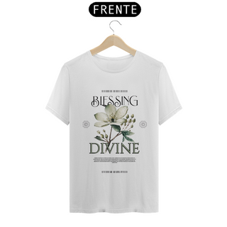 Nome do produtoTshirt Benção Divina camiseta clássica