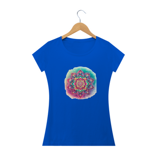 Nome do produtoCamiseta Mandala Divina: Elevando Seu Estilo a um Novo Patamar