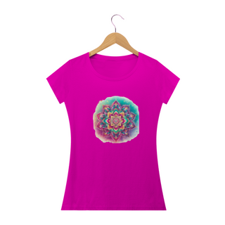 Nome do produtoCamiseta Mandala Divina: Elevando Seu Estilo a um Novo Patamar