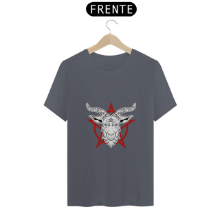 Nome do produtoCamiseta bode branco com pentagrama