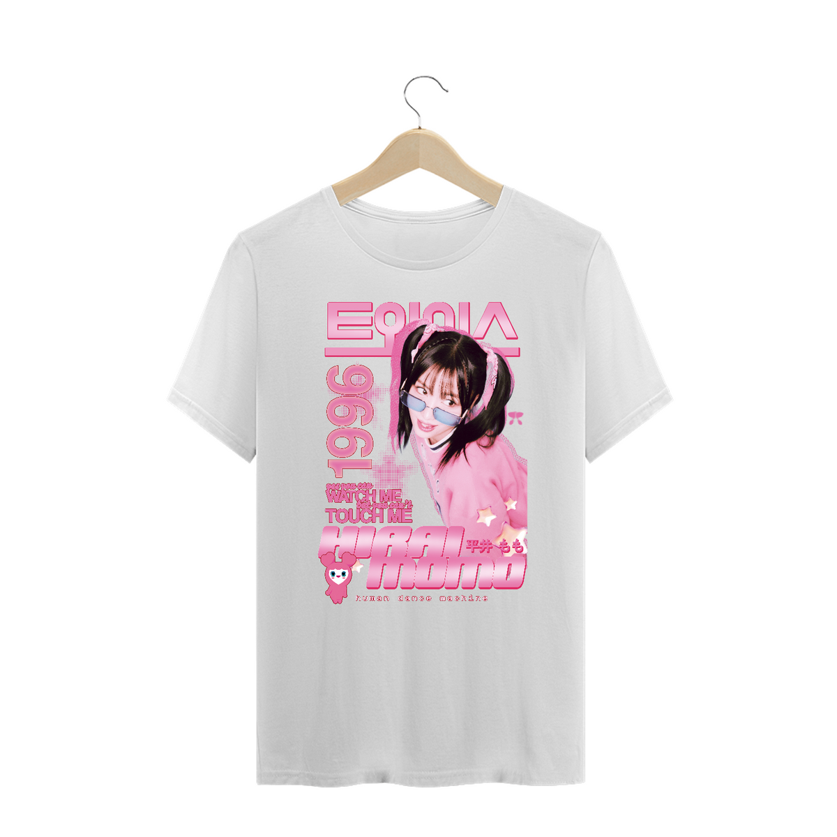 Nome do produto: Camiseta Plus Size \'HIRAI MOMO (Twice)\'