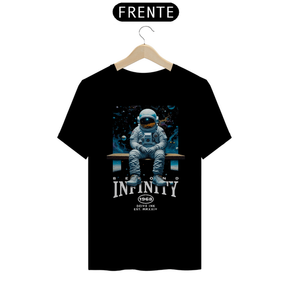 Camiseta Astronaut Beyond Infinity