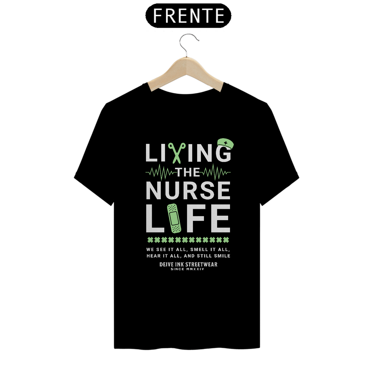 Nome do produto: Camiseta Living the Nurse Life