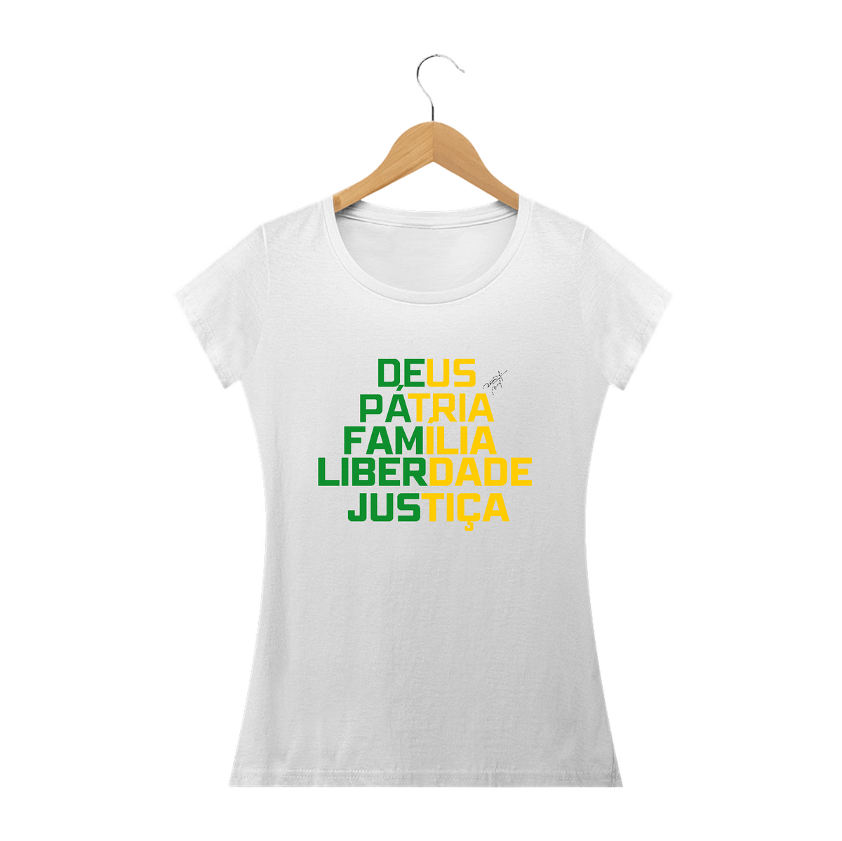 Nome do produto: Camiseta Feminina Frase Patriota - Roberta Brasil