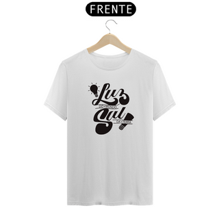 Nome do produtoCamiseta Personalizada Cristã: Luz do Mundo Sal da Terra / Unissex