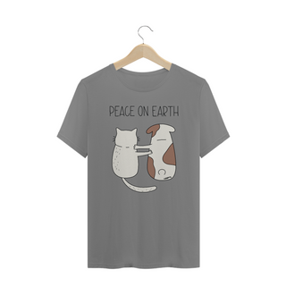 Camiseta Plus Size Cachorro e Gato - Peace on Earth