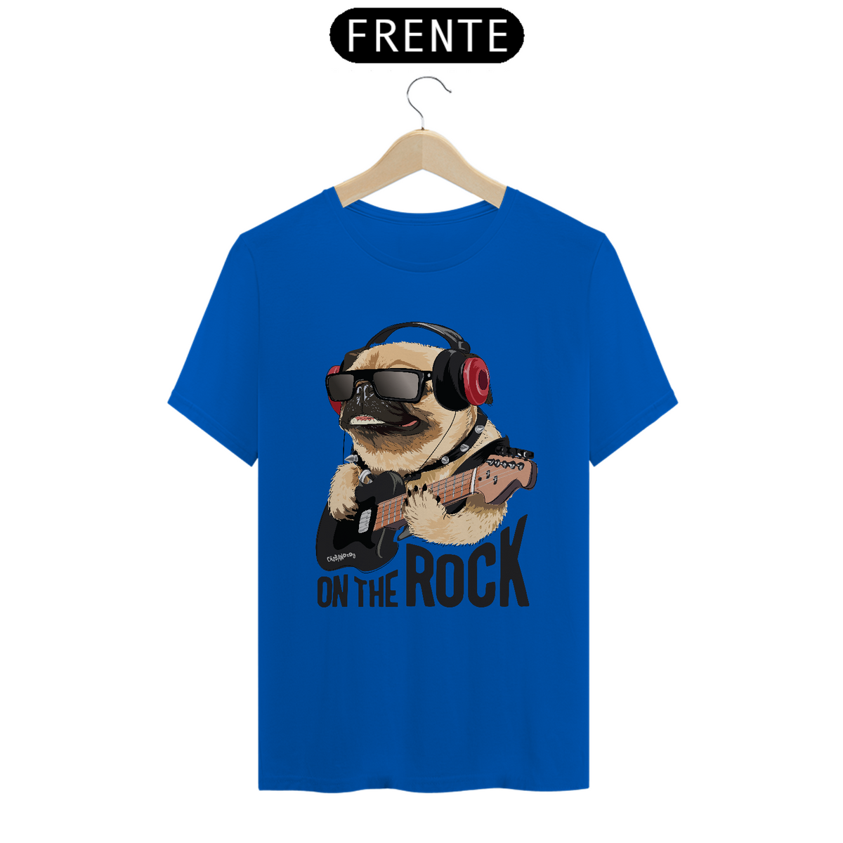 Nome do produto: Camiseta Pug On The Rock