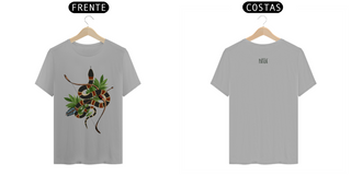 Nome do produtoColeção Símbolos & Elementos - T-Shirt Classic Frente & Verso Caboclo Cobra Coral