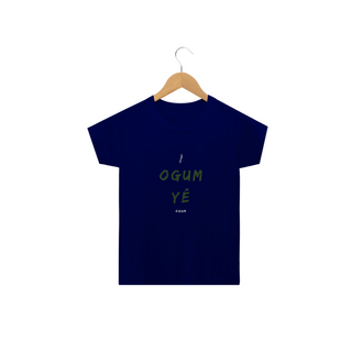 Nome do produtoCamiseta Infantil Ogum Ògún - Saudação Ògún Yè  100% Algodão Fio 24.1, 145g costura simples e gola ribana