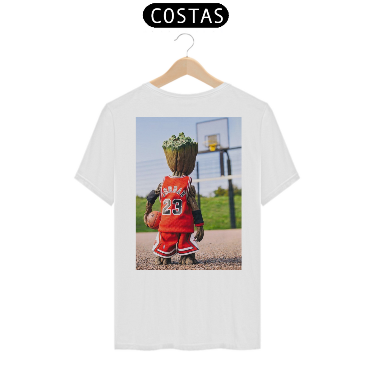 Nome do produto: Camiseta Baby Groot Basquete - Costas