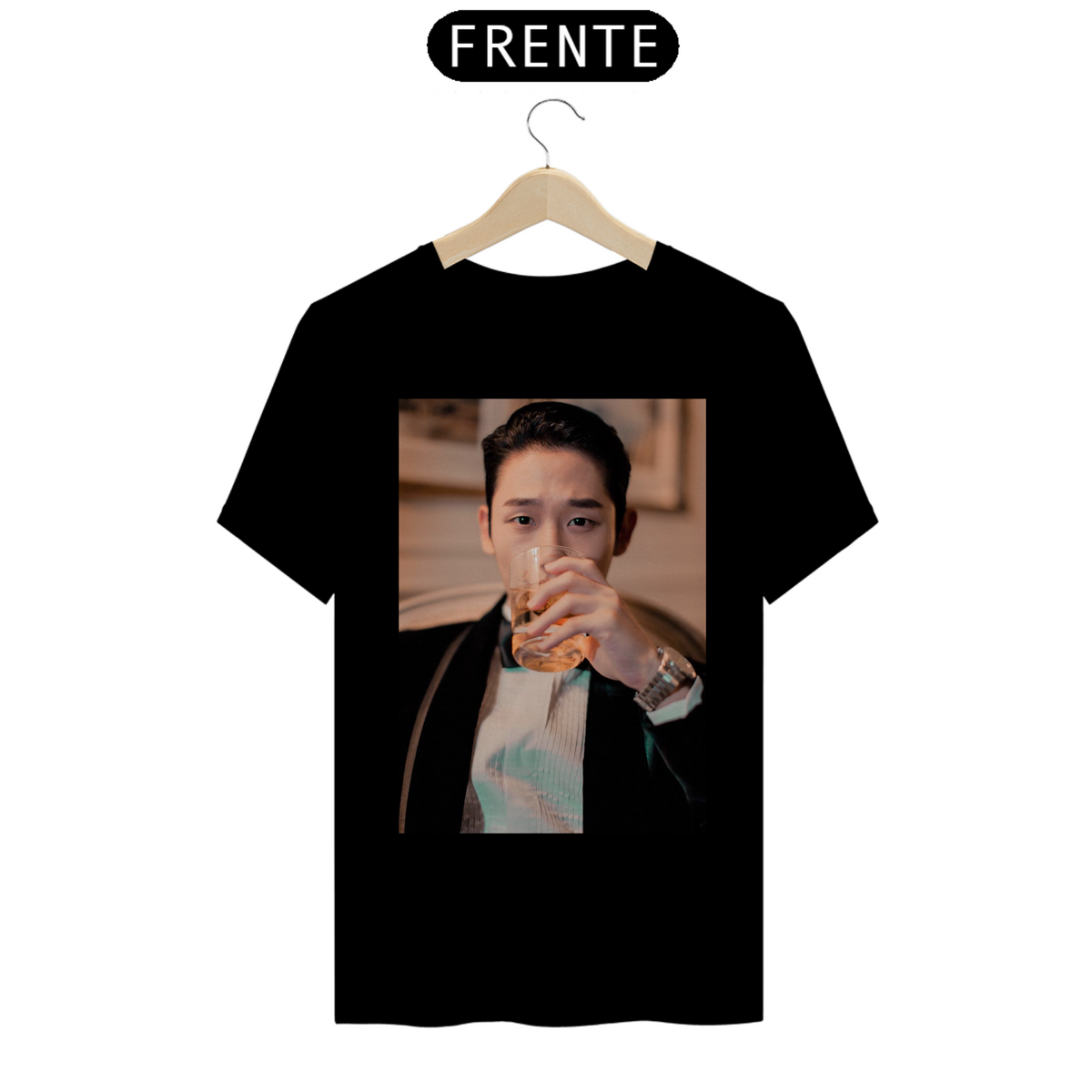 Nome do produto: T-shirt - Jung Hae In