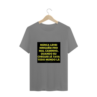 Mal Caminho - T-Shirt Plus Size