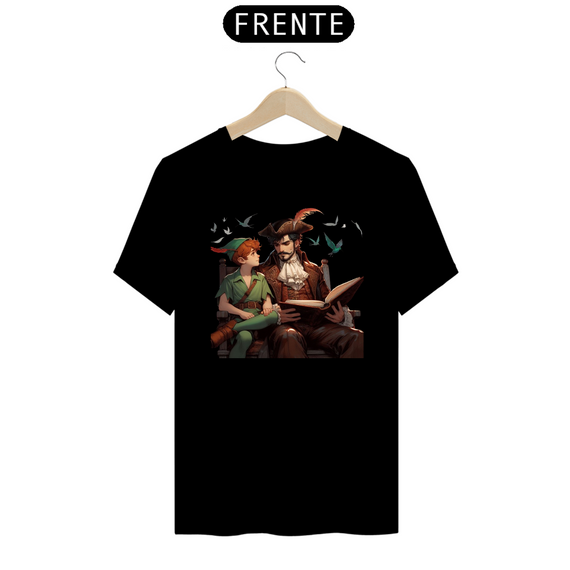 Camiseta  Peter Pan e Capitão Gancho