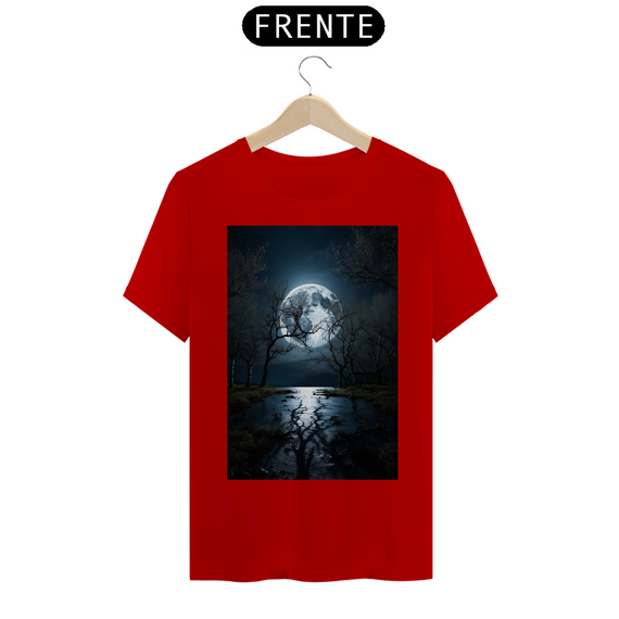 Camiseta Masculina - Lua cheia vista da floresta