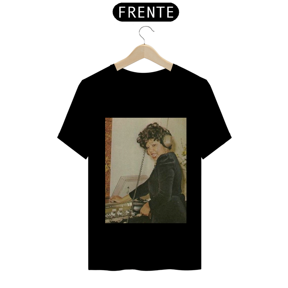 Nome do produto: Alcione - T-Shirt