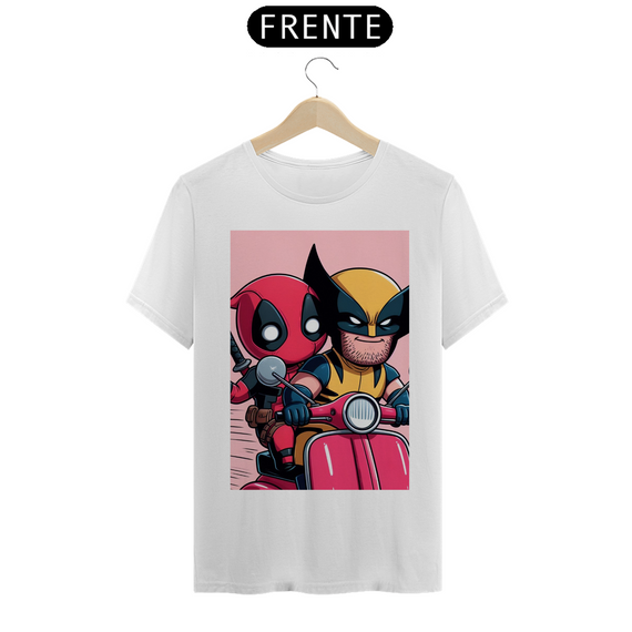 Camiseta Deadpool e Wolverine andando de lambreta