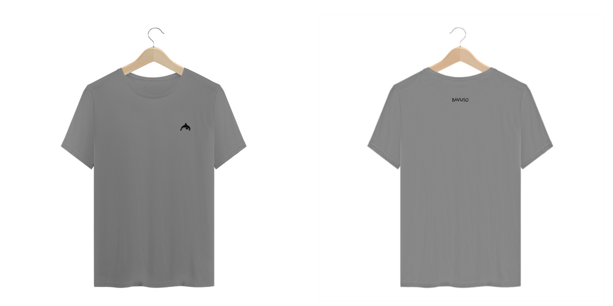 Nome do produto: T-Shirt Versátil Classic Estampa Preta PLUS SIZE