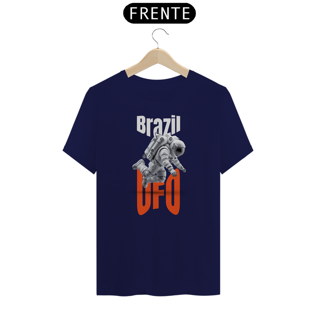 Nome do produto: CAMISETA ASTRONAUTA BRAZIL UFO