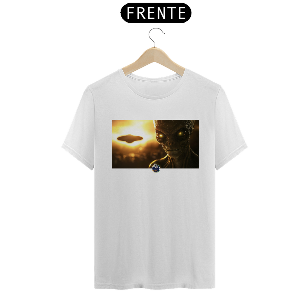 Nome do produto: CAMISETA CLASSIC - OVNI E ALIENÍGENA