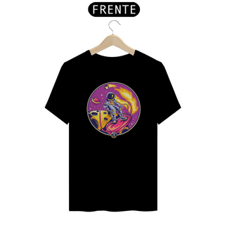 Nome do produtoCAMISETA - ASTRONAUT SURFING - BRAZIL UFO