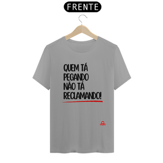 Camiseta divertida com a frase 