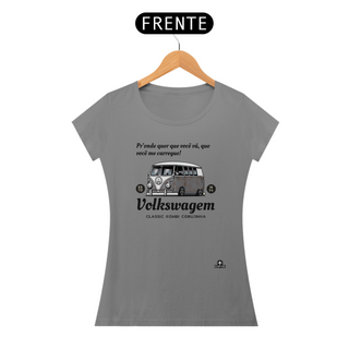Camiseta feminina com estampa da VW Kombi corujinha e frase 