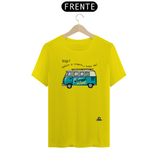 Nome do produtoCamiseta de viagem com linda estampa de Kombi motor home e a frase 