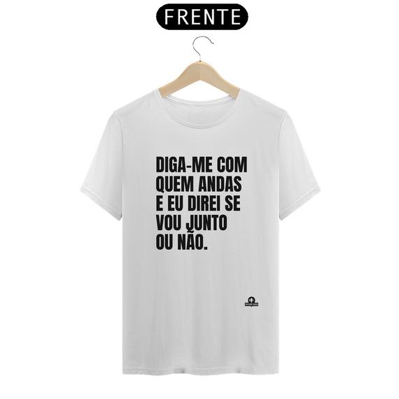 Camiseta hilária 