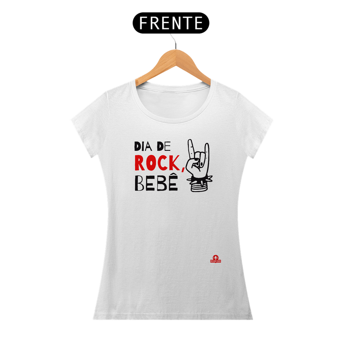 Nome do produto: Camiseta feminina com mão fazendo chifrinho e frase \