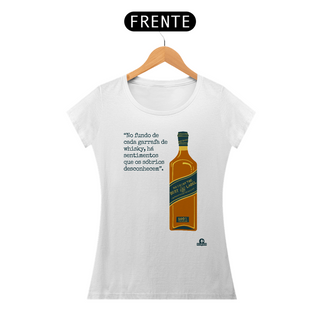 Camiseta com estampa de Garrafa de Whisky e frase melancólica 