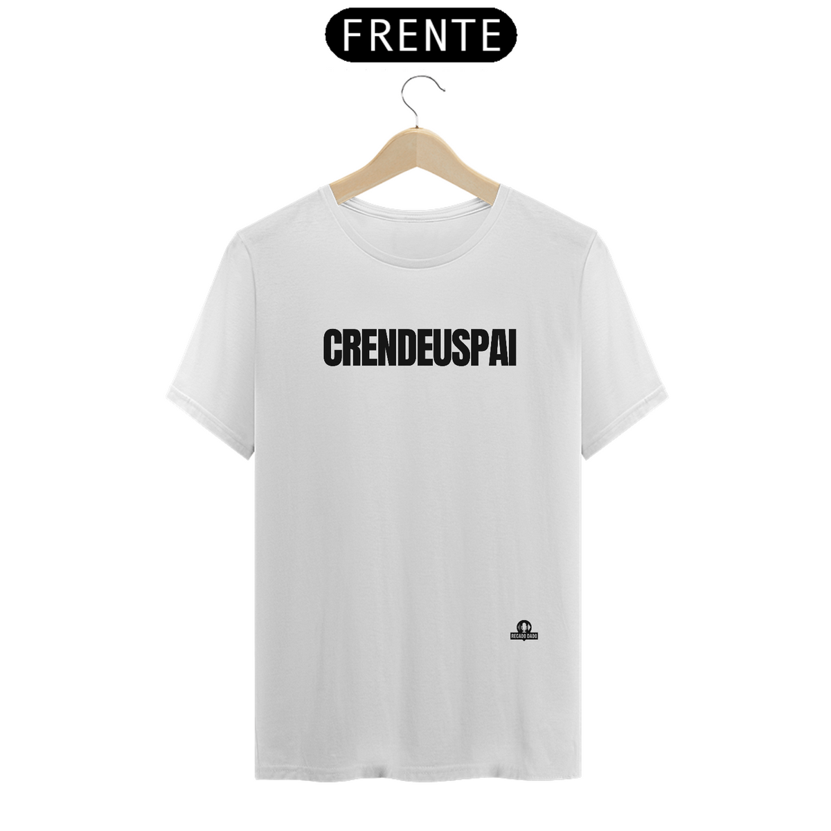 Nome do produto: Camiseta com sotaque mineiro “Crendeuspai”, gíria regional que se espalhou por todo o Brasil.