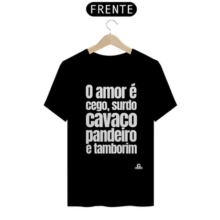 Nome do produtoCamiseta samba com frase 