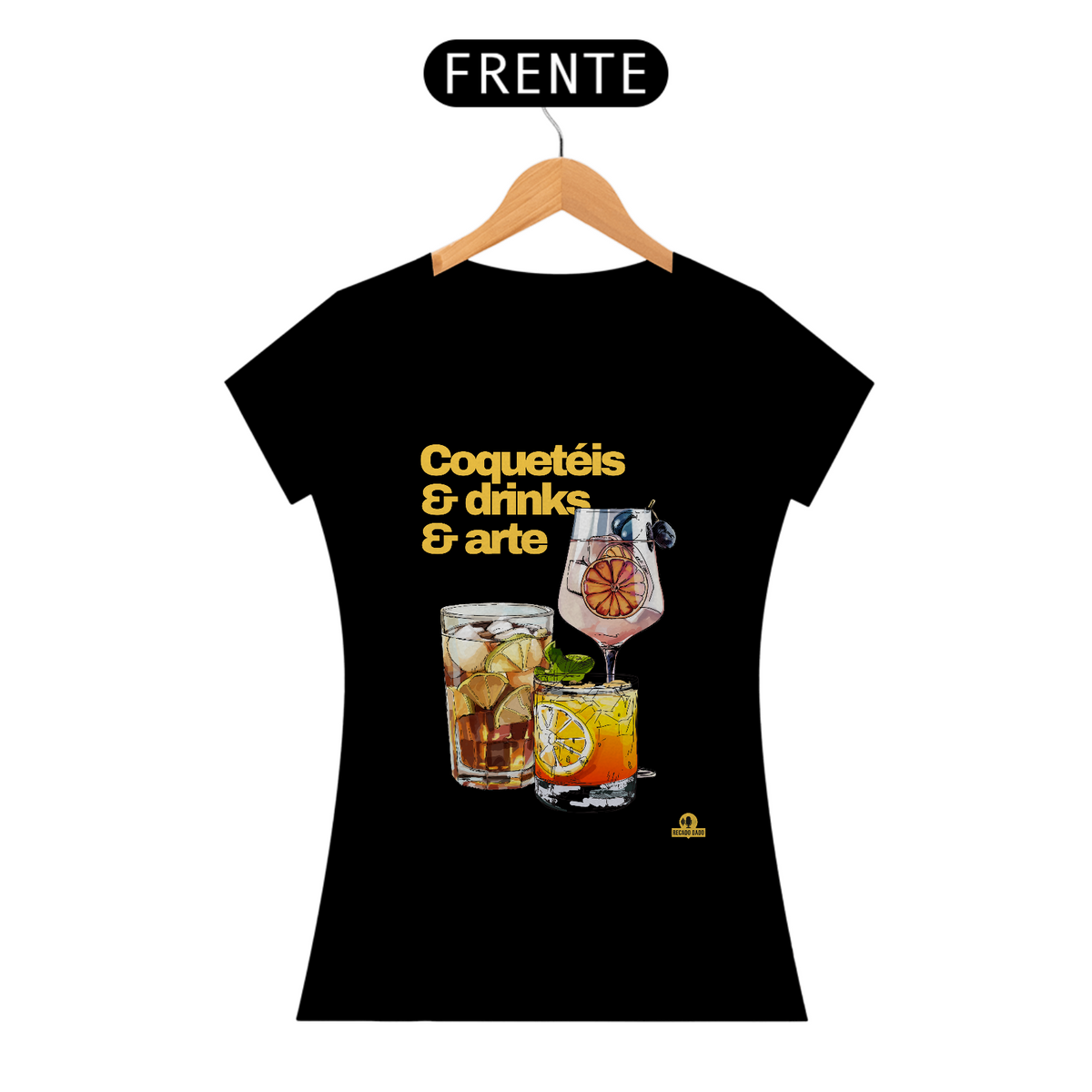 Nome do produto: Camiseta feminina de barman com coqueteis, drinks e arte, com estampa de lindos e deliciosos drinks.