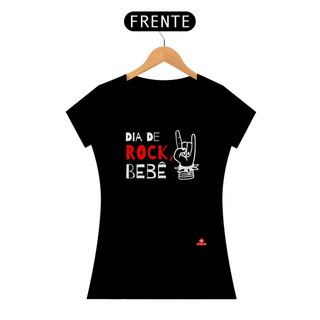 Camiseta feminina com mão fazendo chifrinho e frase 