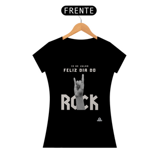 Camiseta feminina com frase 