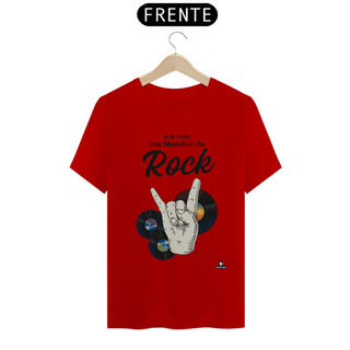 Nome do produtoCamiseta retrô com disco de vinil e mão fazendo chifre celebrando o dia mundial do rock.