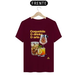 Nome do produtoCamiseta de barman com coqueteis, drinks e arte, com estampa de lindos e deliciosos drinks.