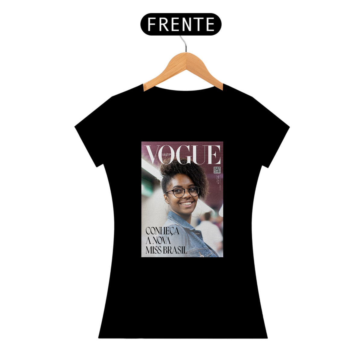 Nome do produto: T-Shirt Personalizável Fem. - Capa Revista Vogue 2