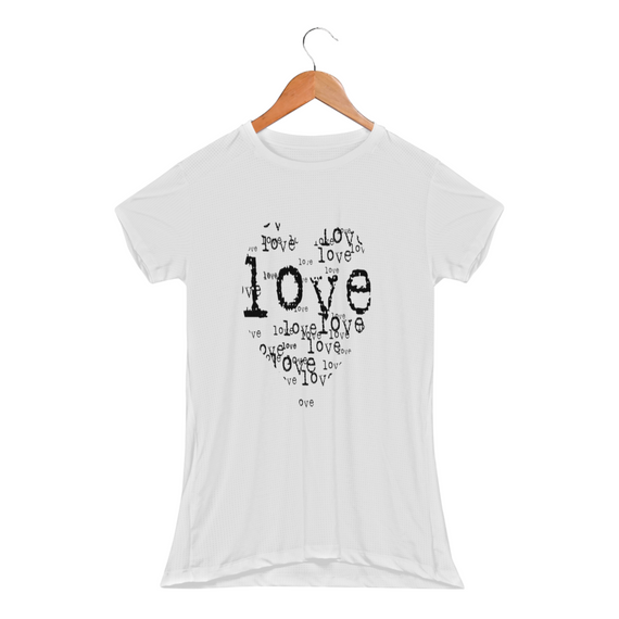 Camiseta Feminina LOVE Personalizada